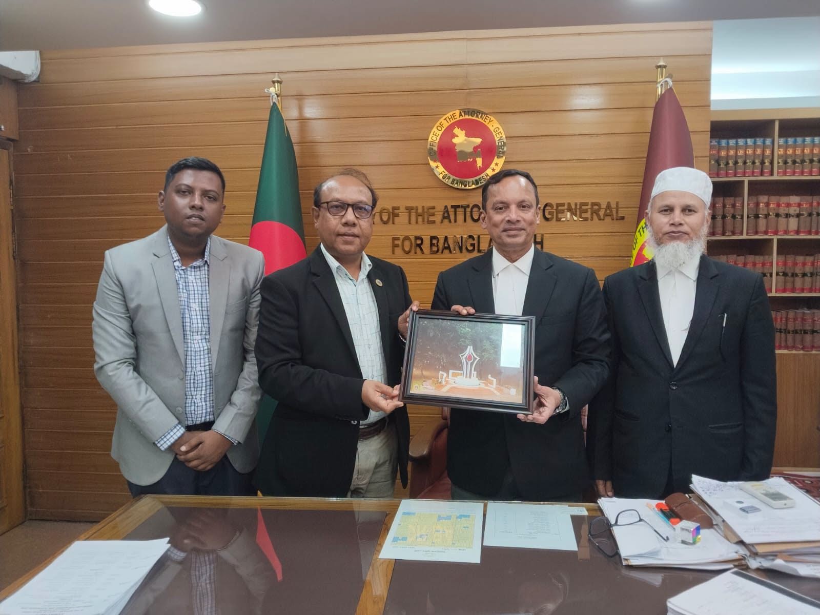 অ্যাটর্নি জেনারেলের সঙ্গে নোবিপ্রবি উপাচার্যের সৌজন্য সাক্ষাৎ